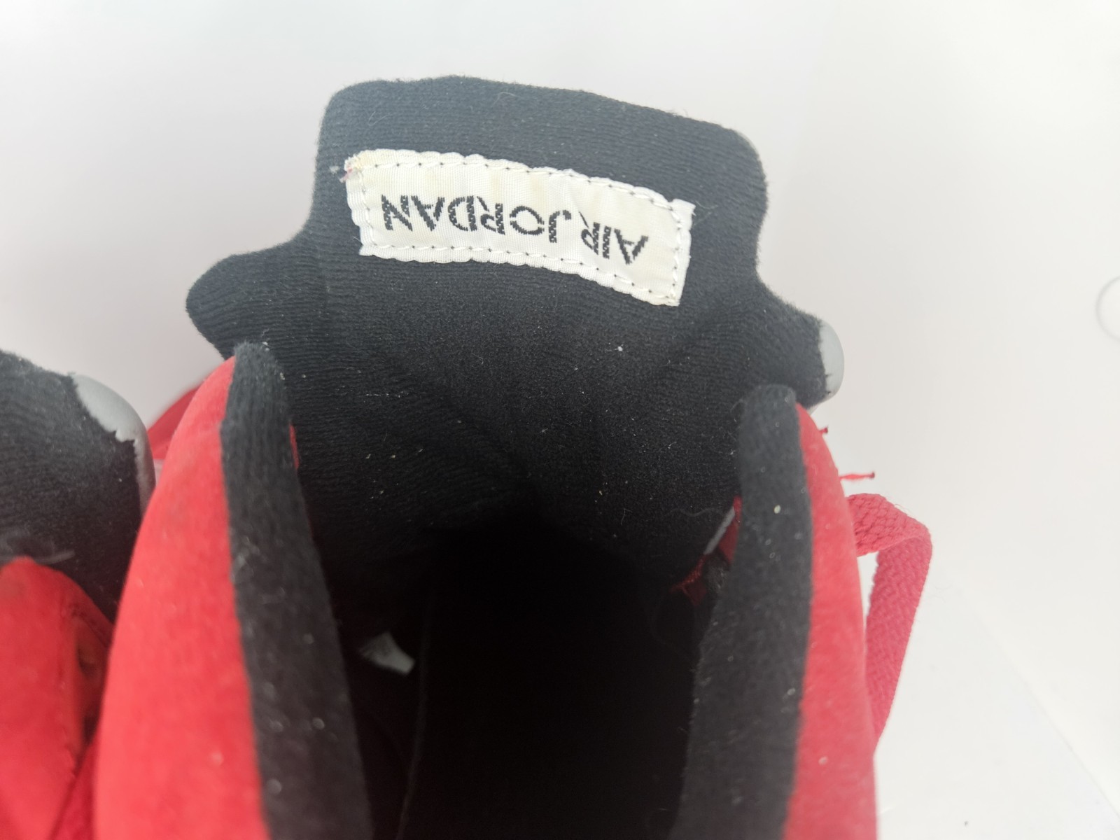 2017 Nike Air Jordan Retro 5 “Red Suede” University Red Basketball Shoes Size 8