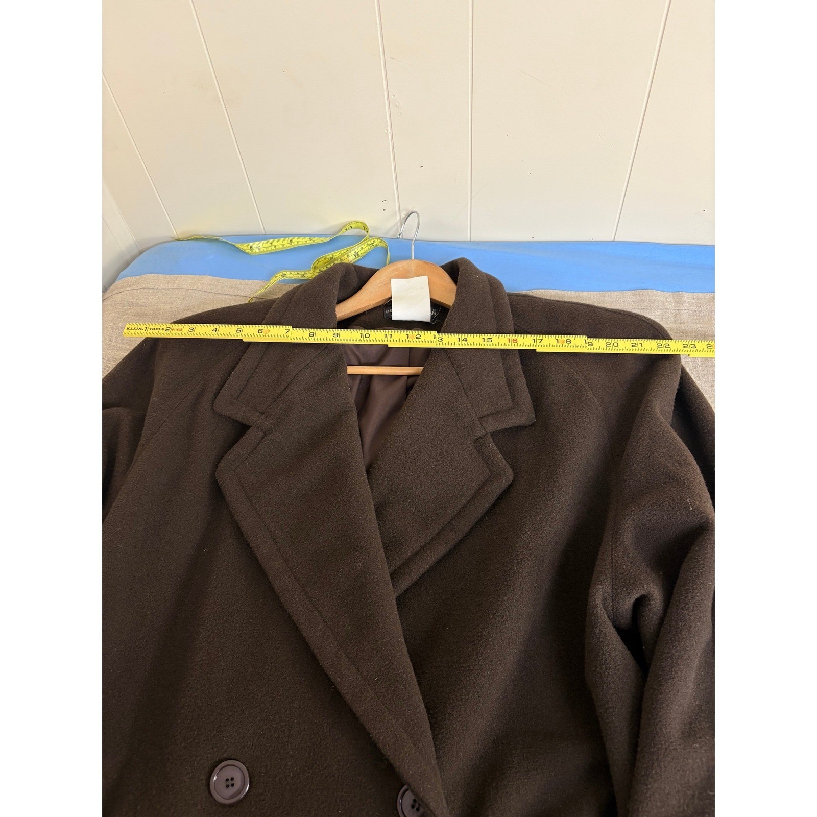 Benard Holtzman Harve Benard Brown 100% Wool Double Breasted Long Coat Mens 16