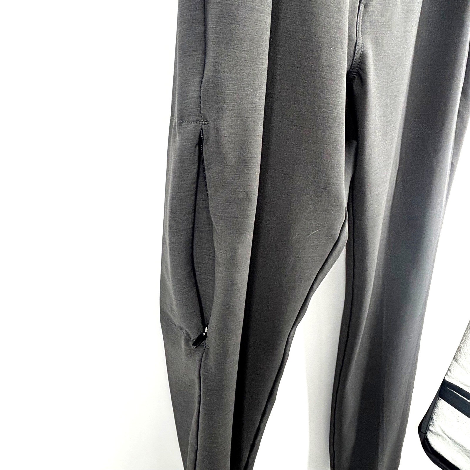 BYLT Premium Basics Mens Everyday Pant Charcoal Grey Stretch Trousers Size 34