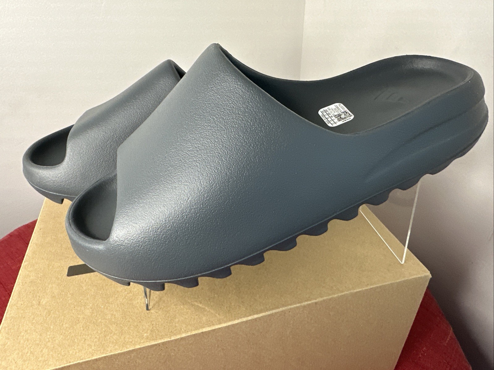 adidas Yeezy Slides Slate Grey ID2350 Men’s Size 11 NIB