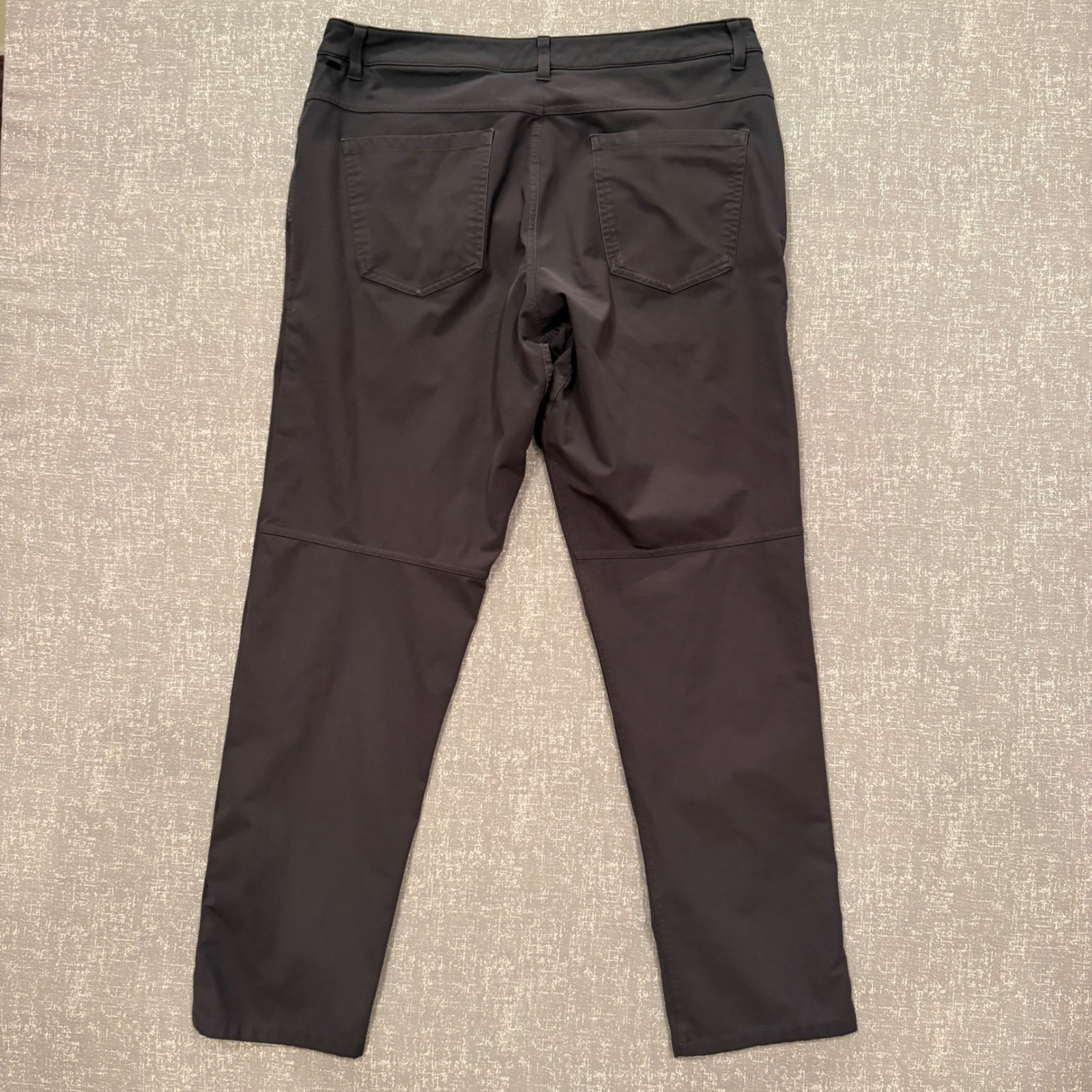Lululemon ABC Pant Men 35×31 Charcoal Grey Black Five Pocket Performance Trouser