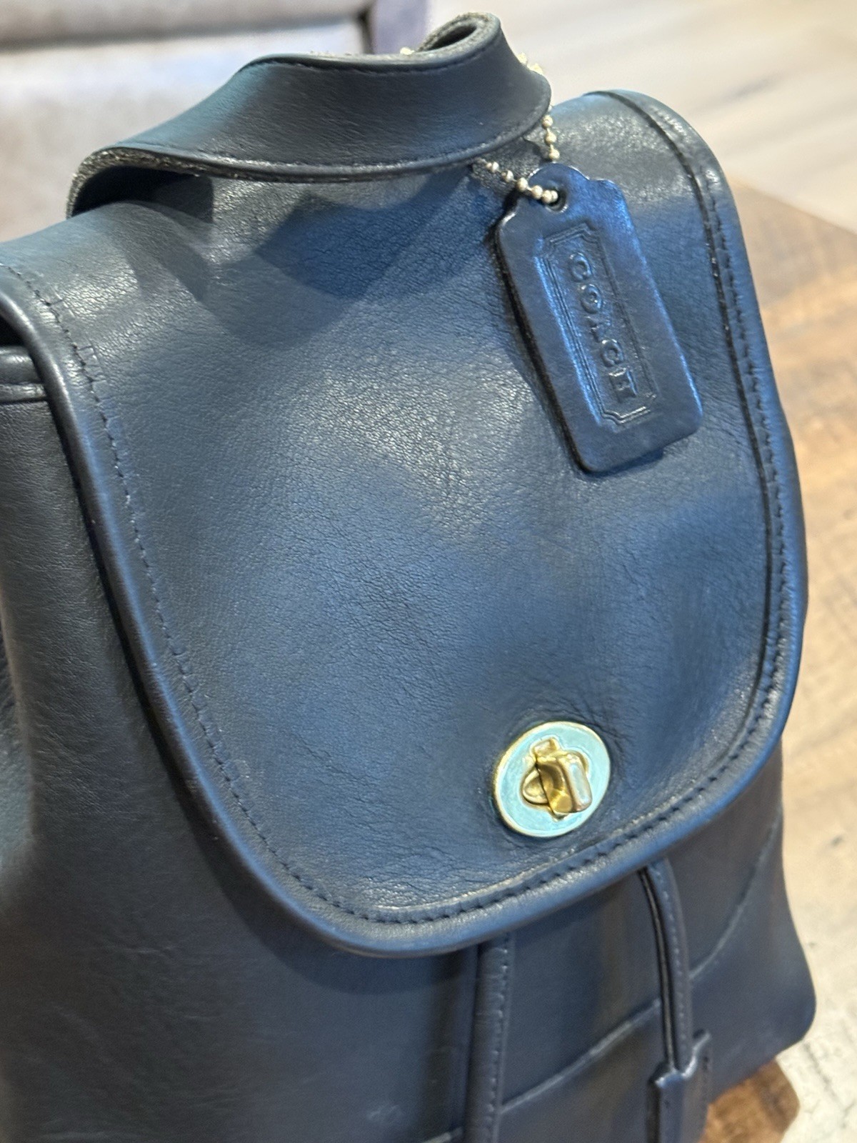 Coach Vintage 9960 Black Leather Small Daypack Backpack Turnlock USA 1995 EUC
