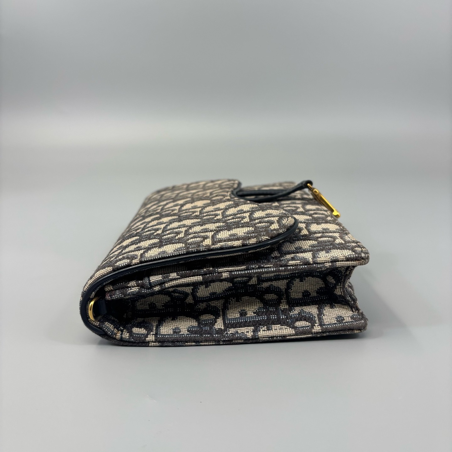 Dior Medium Saddle Chain Pouch Black Beige Navy Oblique (mx072426b5r)