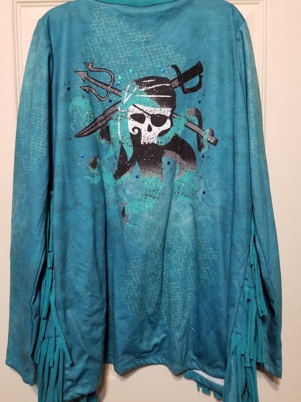 Disney Store Descendants 2 Blue Jacket / Pullover with Skull 5/6 NEW AWESOME