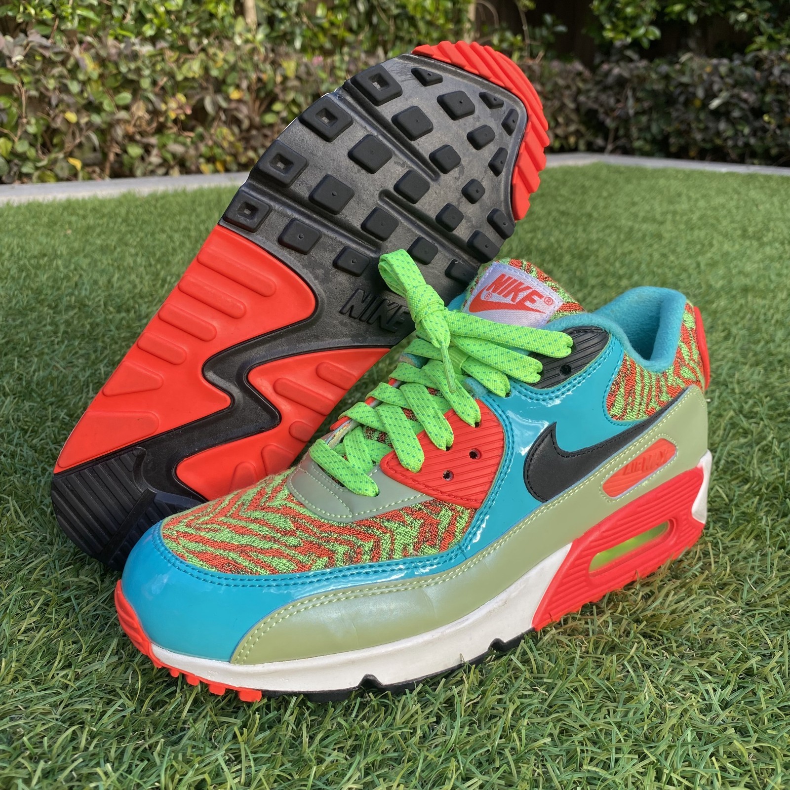 Air Max 90 – Flash Lime (2014) Size: US8 Condition: 6/10 OG All