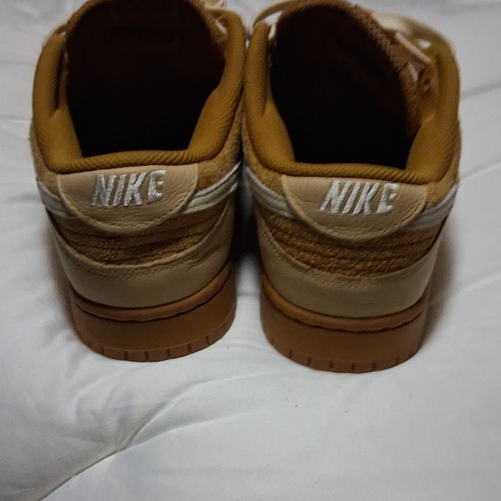 Nike Dunk Low (no box )