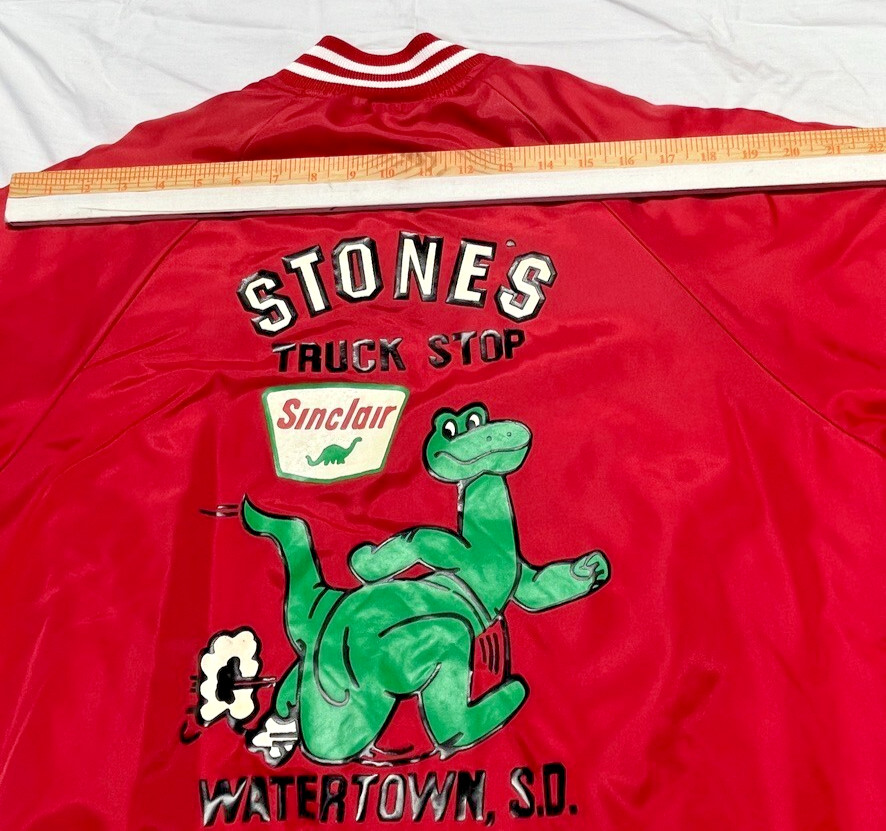 Vintage 80s Hartwell Jacket Mens Medium Red Dinosaur Truck Stop Snaps Sinclair
