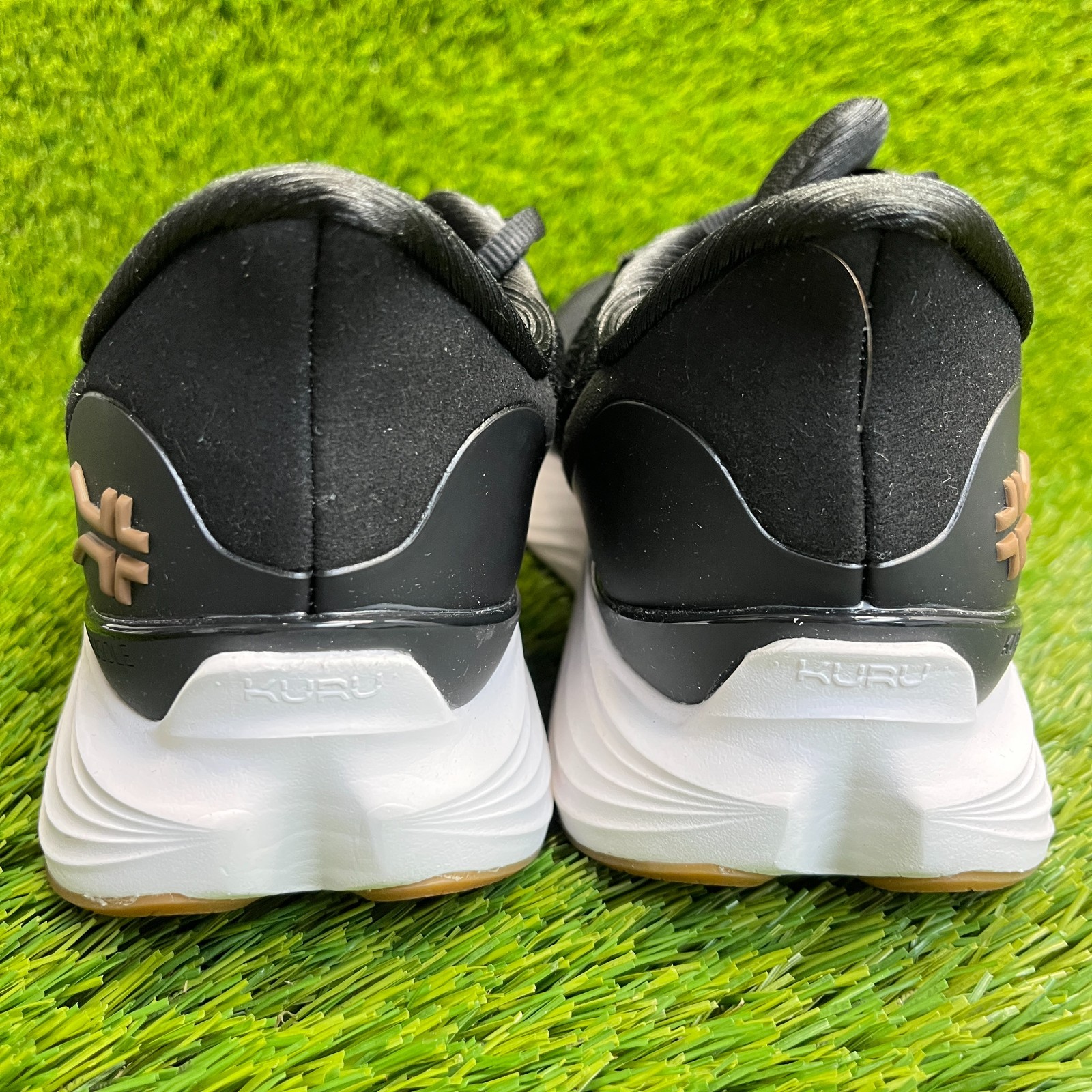 Kuru Atom 2 Womens Size 9 Black White Athletic Running Walking Shoes Sneakers