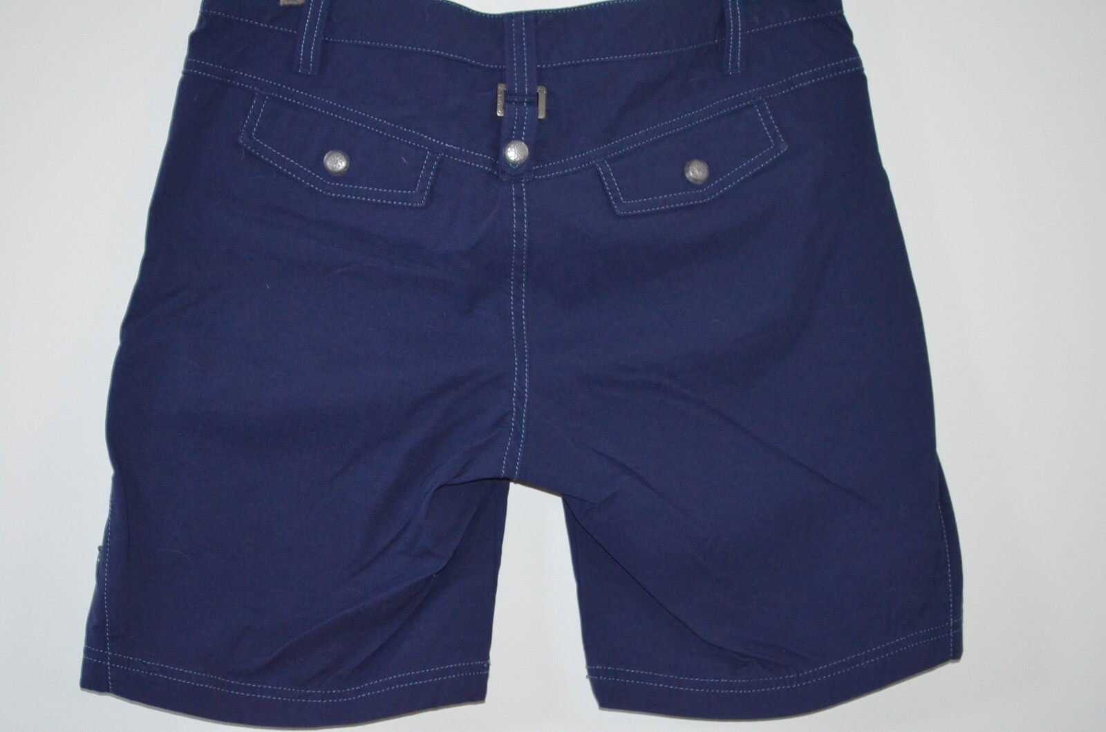 Athleta Blue 95% Nylon/5% Spandex Zip Pocket Bermuda Shorts Size 6