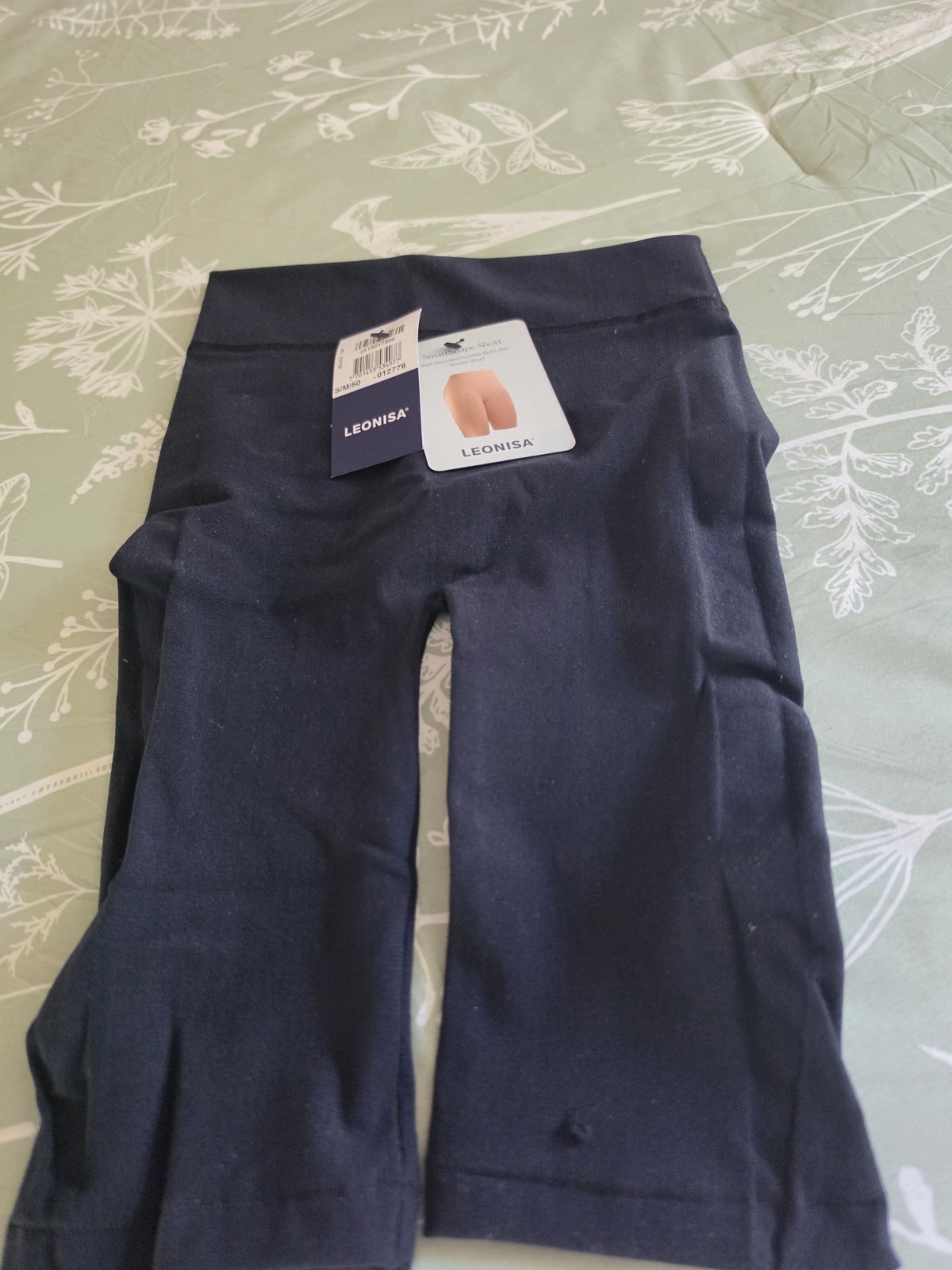 Leonisa Well Rounded Invisible Butt Lifter Shaper Short 012778 Size S Black