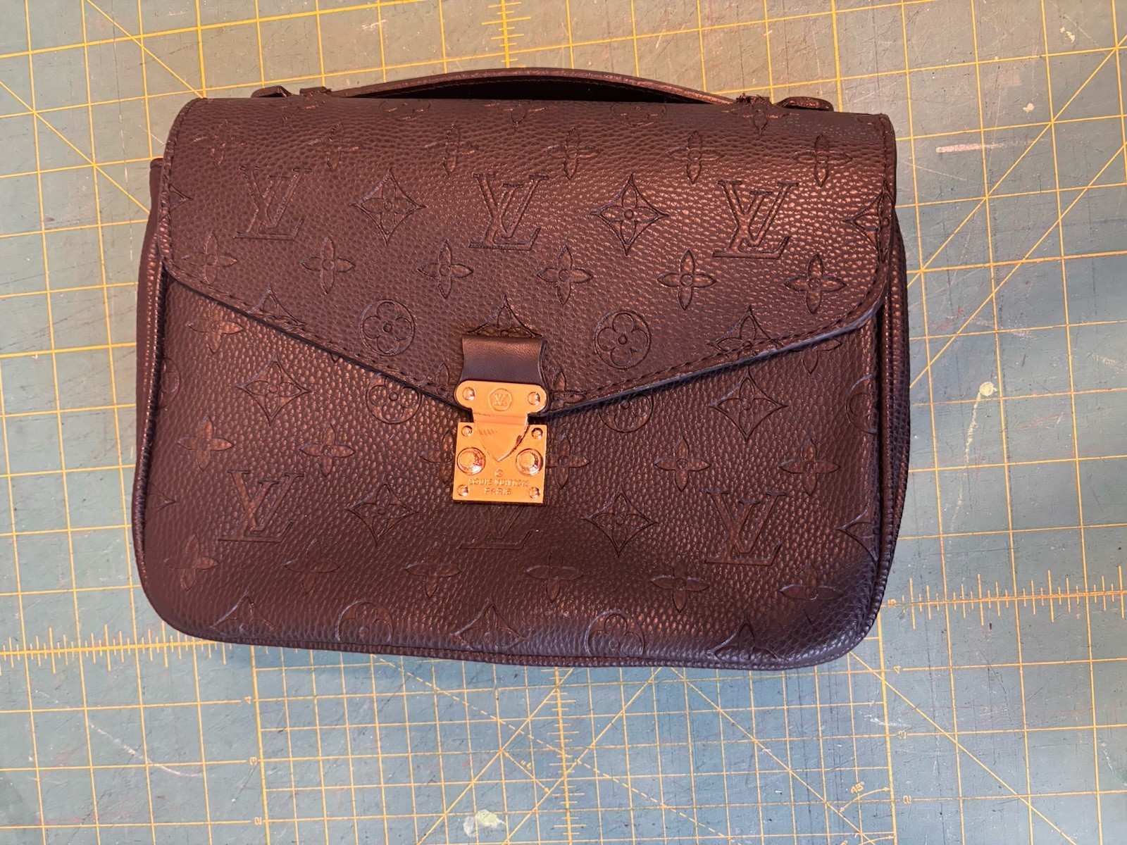 Louis Vuitton Black Monogram Embossed Crossbody, Detachable Strap Gold HW