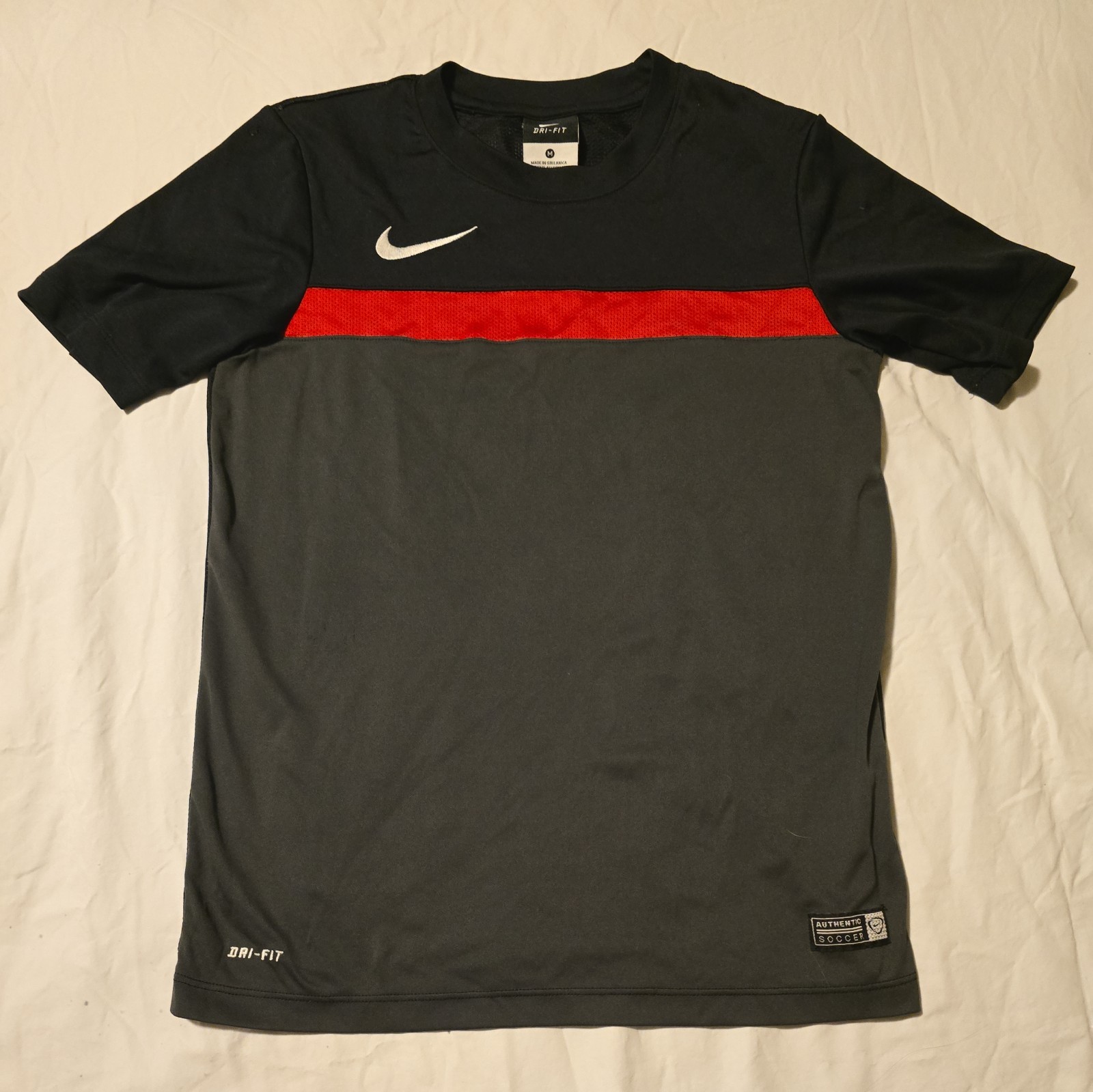 Nike Shirt Jersey Youth’s XL Black Soccer Gym Sports