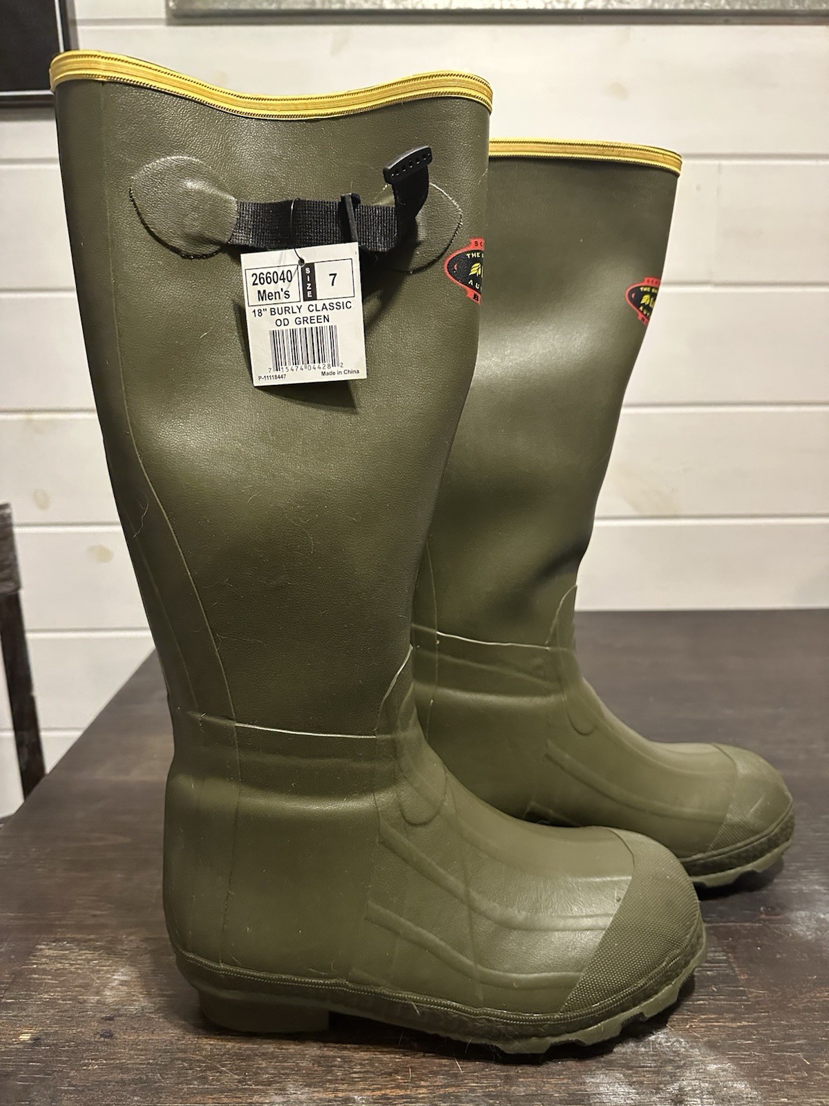 Lacrosse 18″ Burly Classic OD Green Rubber Boots Men’s Size 7