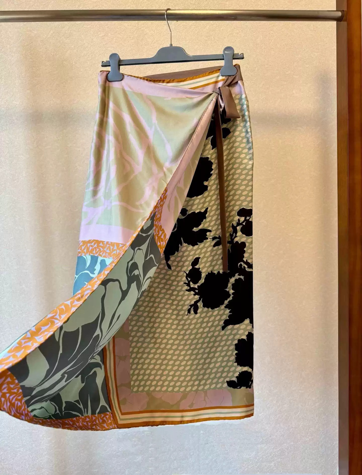 DRIES VAN NOTEN Wrap Floral Print Midi Skirt Beach Resort