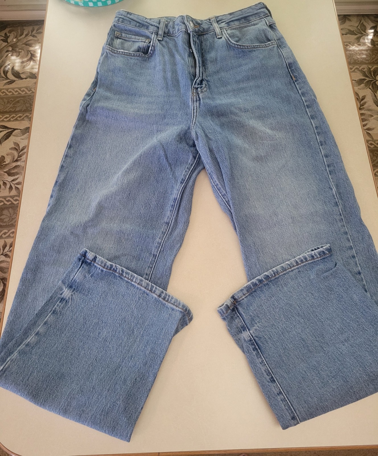 Forever 21 High Rise Straight Leg Jeans