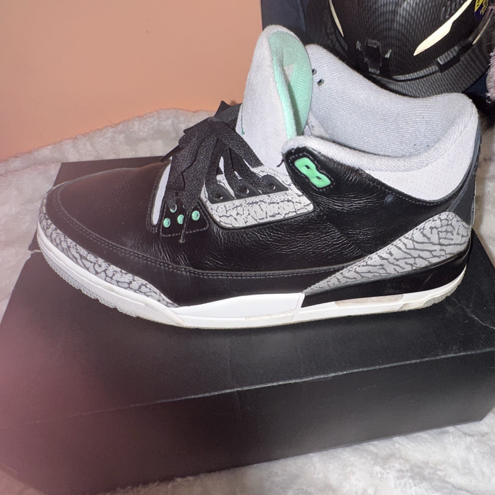 Jordan Air Jordan 3 Retro Green Glow Black/Gray/Green Leather Men’s CT8532-031