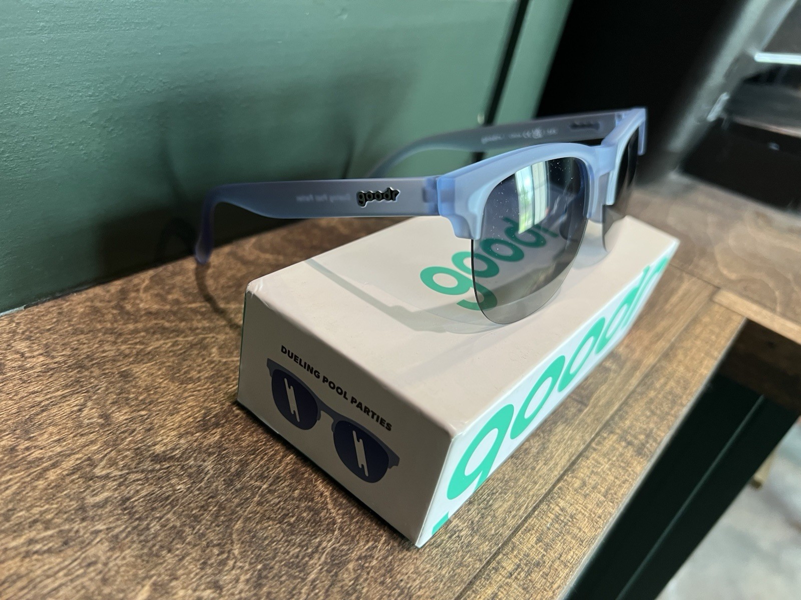 Dueling Pool Parties AVANT G Square Sunglasses Blue Frame Gray Mirrored Men
