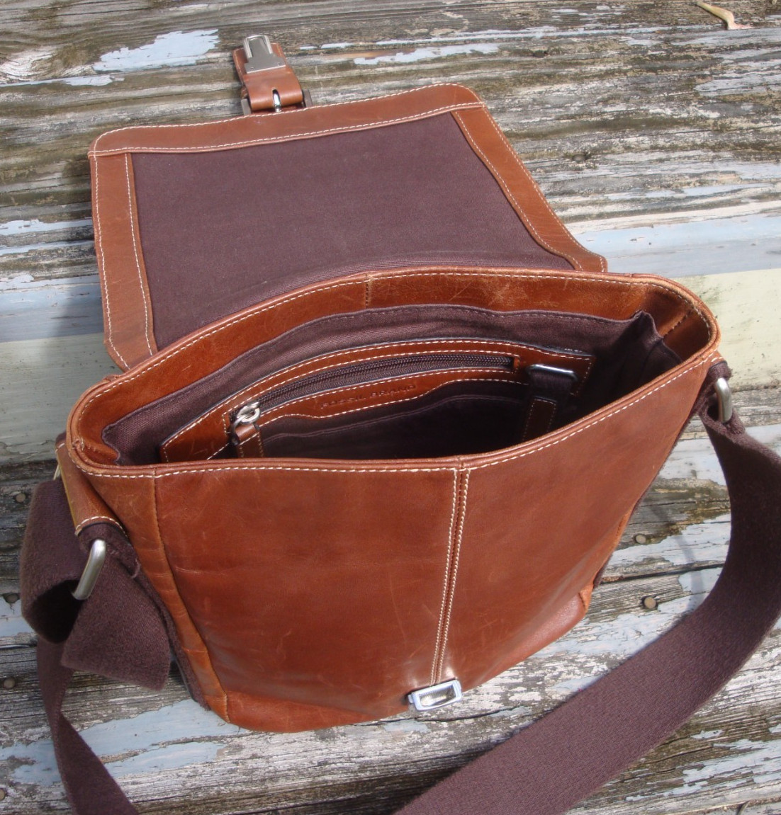 FOSSIL Brown Leather Crossbody Handbag Shoulderbag Boho Mens Messenger Rugged