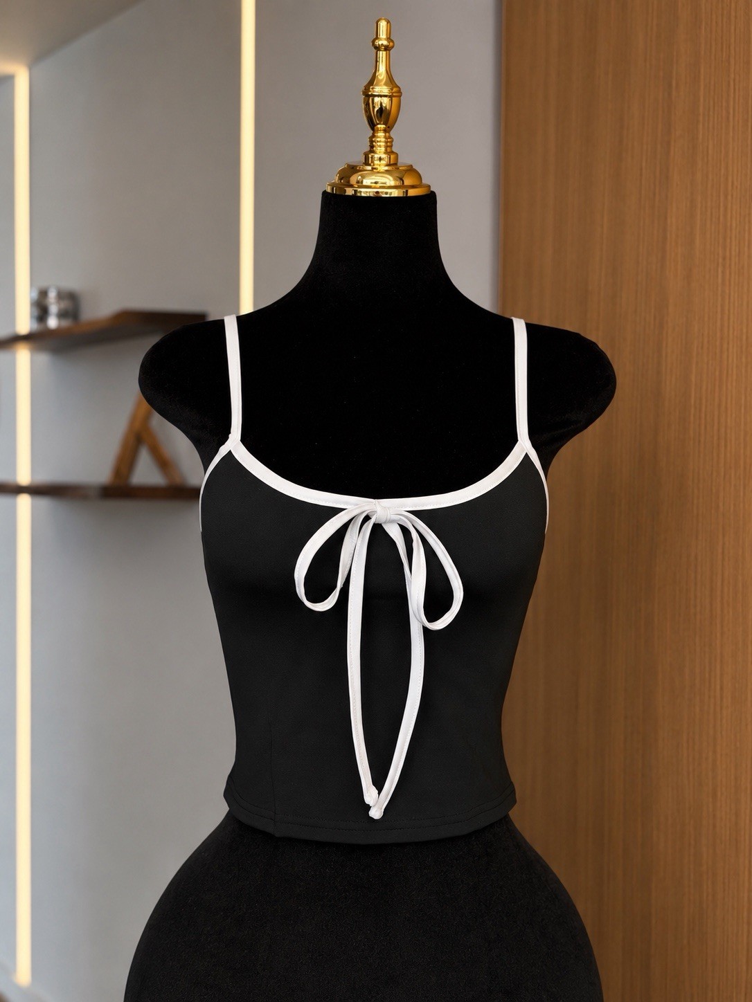 Edikted Coastal Y2K Coquette Contrast Bow Cami Top | It Girl Muse