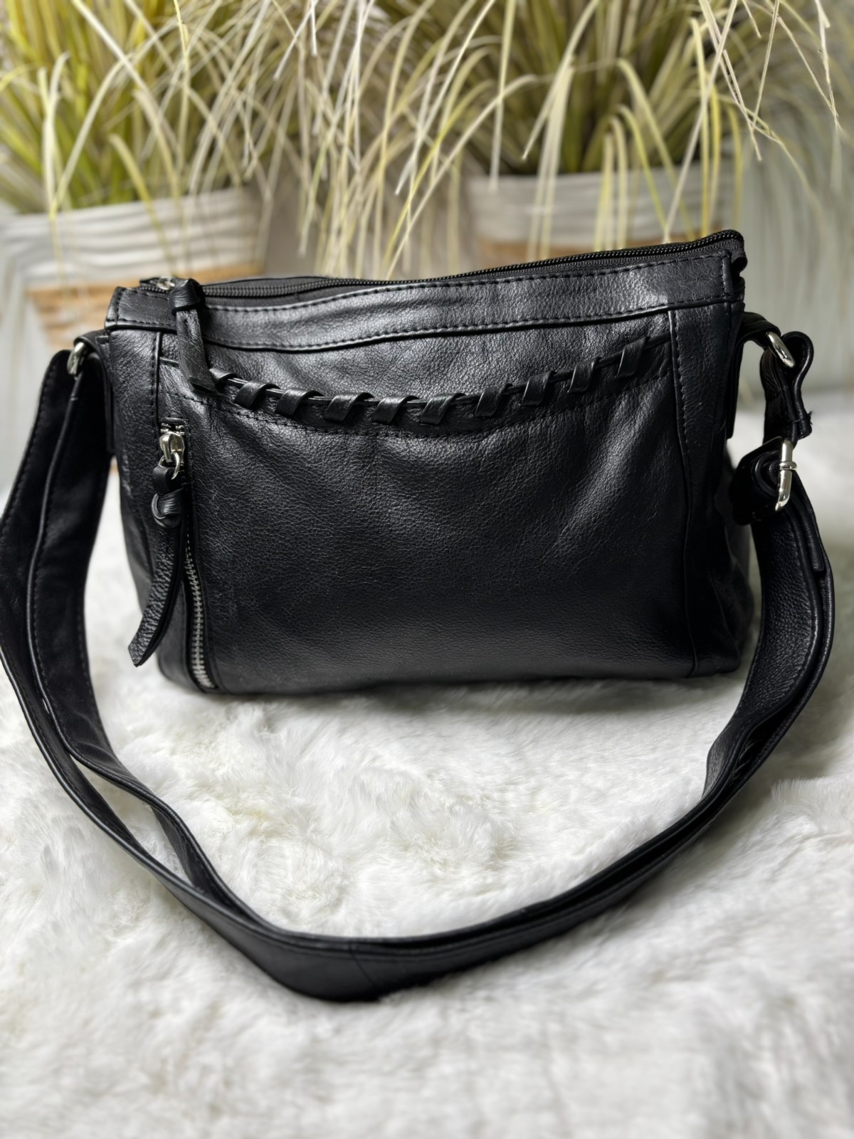 Great American Leatherworks Black Leather Crossbody Bag With Adjustable Strap