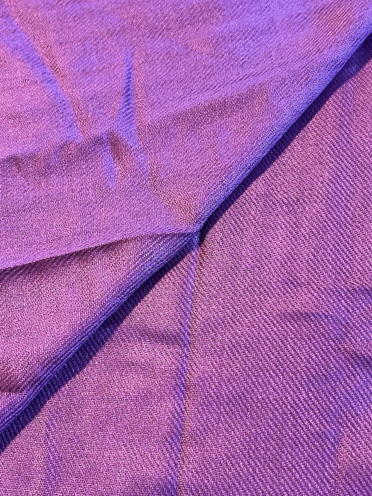 100% Pashmina Scarf Wrap Shawl Purple Sheen 4” Fringe 69”x 27.5” Approx Tag New
