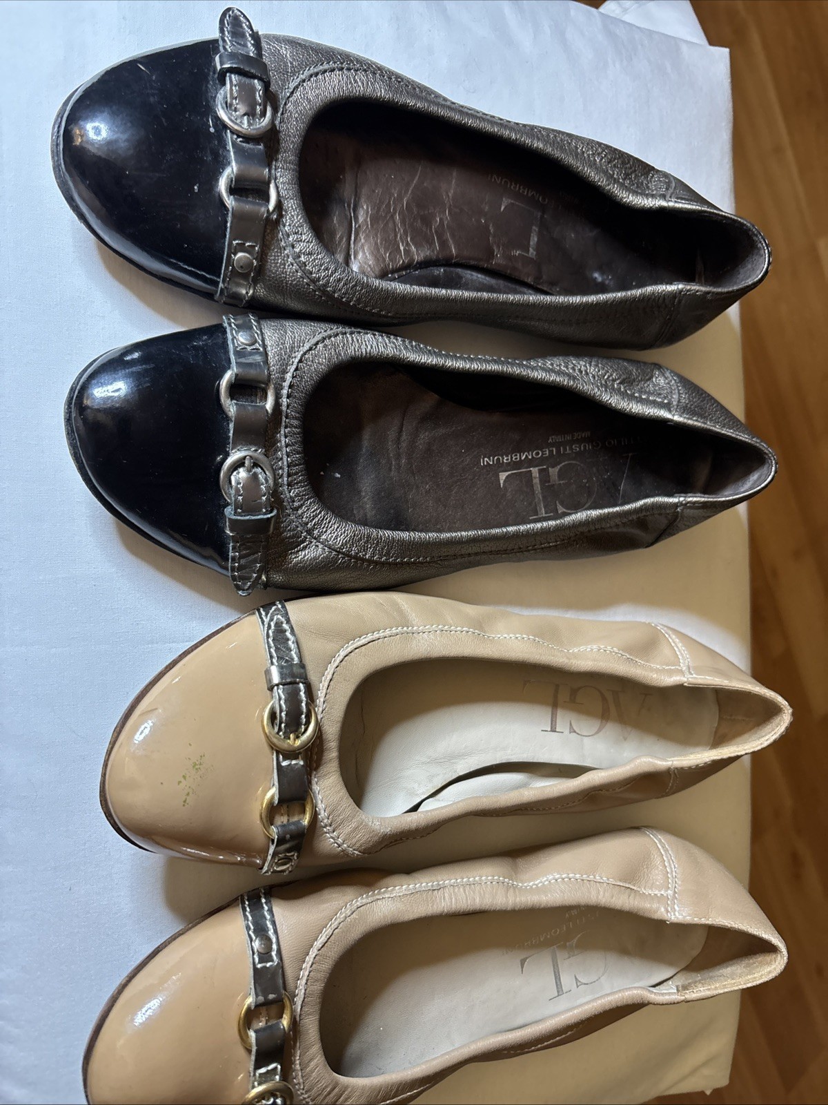 Lot of 2 pairs AGL Women’s Leather Ballet Flats Toe Buckle sizes 8.5 and 9