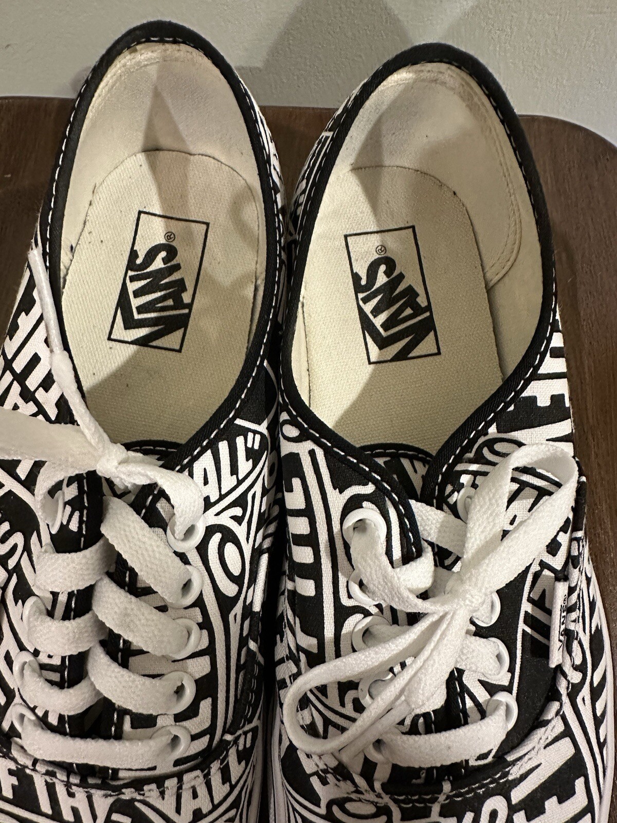 Vans Unisex Authentic OTW Repeat Black White. Size 8M/9.5W Off The Wall Skate