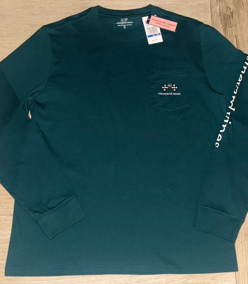 NWT Vineyard Vines T-SHIRT LS RACE TRACK WF PKT TEE TEAL DECOY Boys’ XL 18 New!
