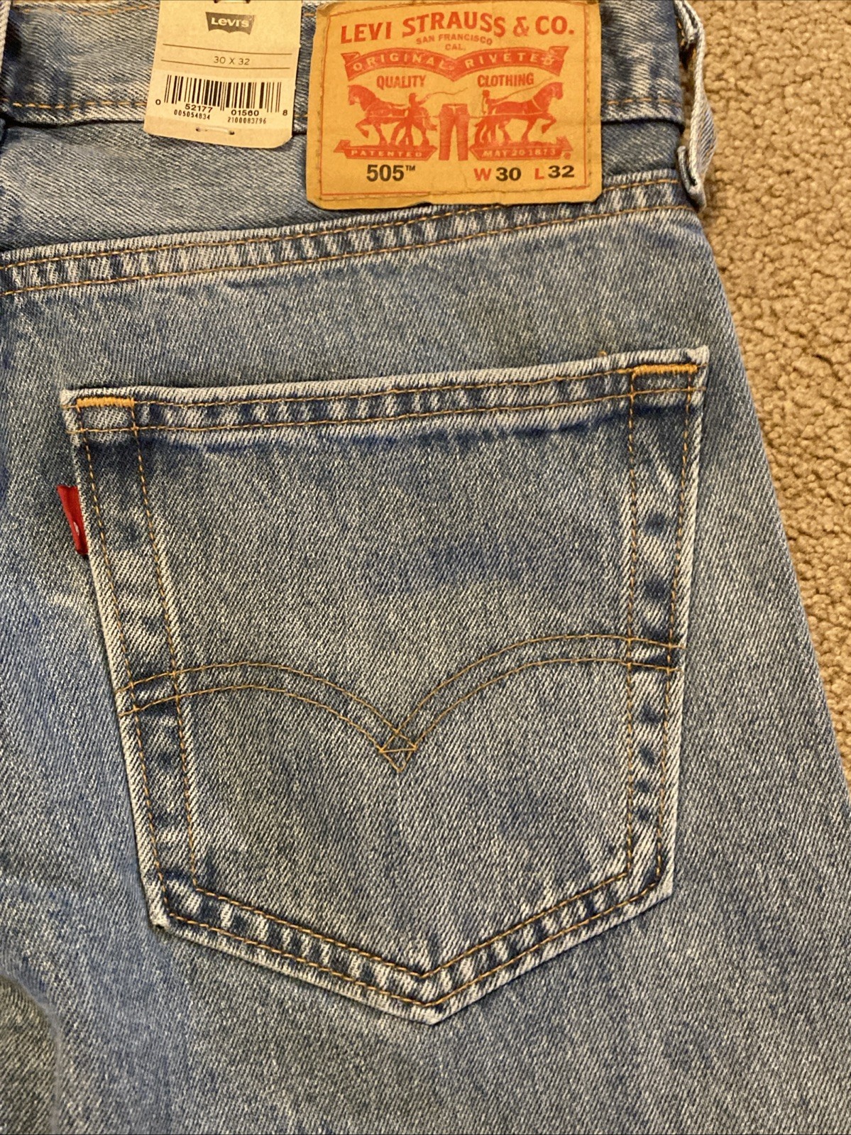 Levi’s Mens SIZE 30 X 32 505 Regular Light Stonewash