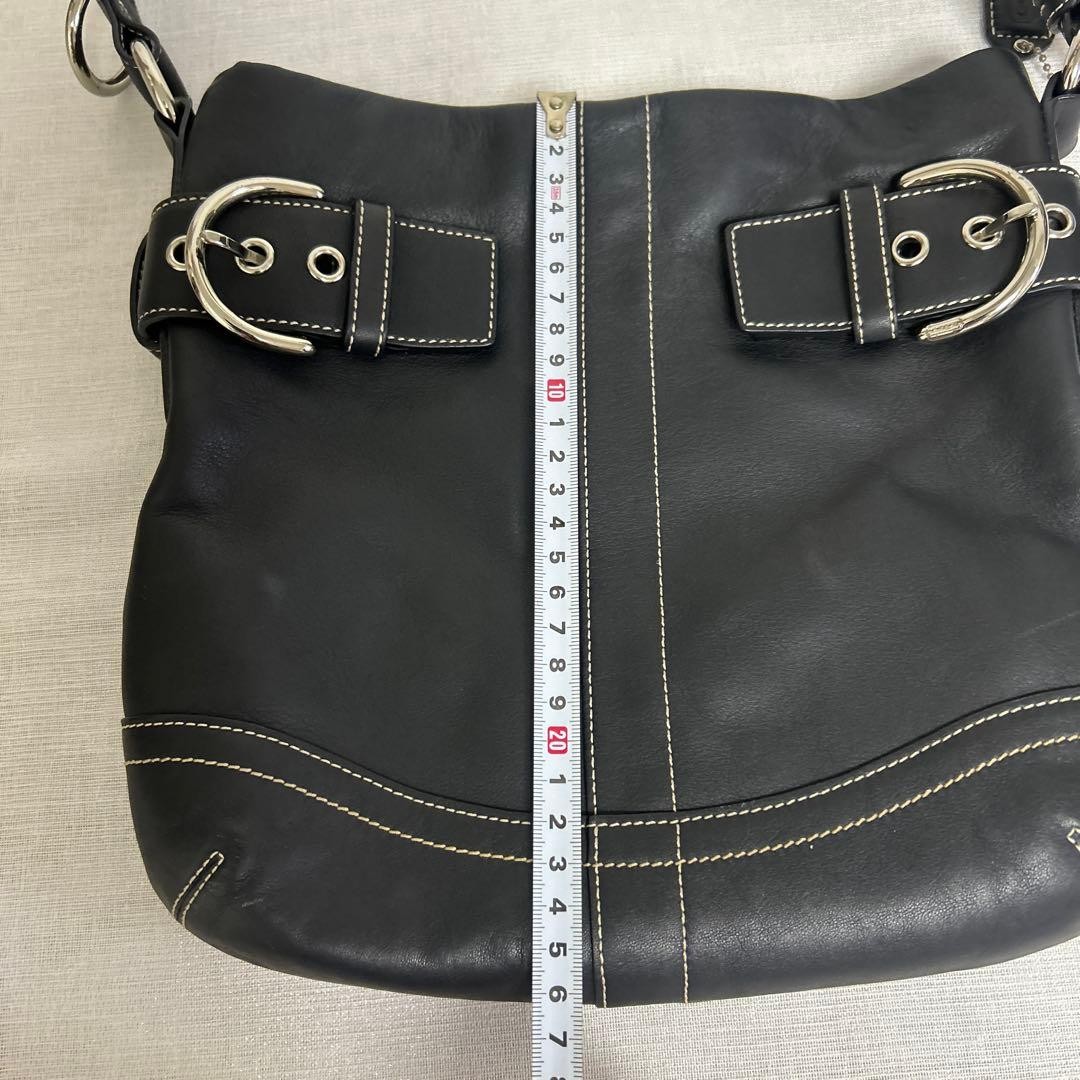 Coach Black Leather Shoulder Bag 10.6 inch Damaged Metal Zippers