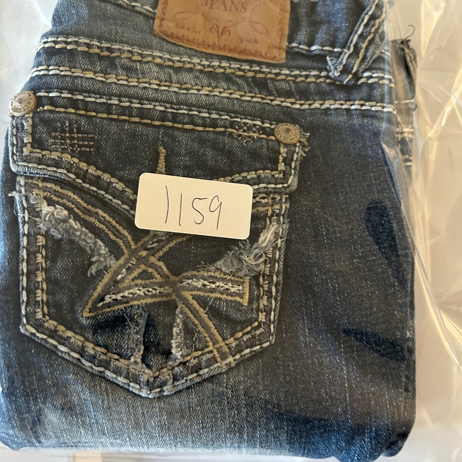 Amethyst Jeans Womens 1 Bootcut Low Rise Flare Distressed Contrast Stitch 28×29