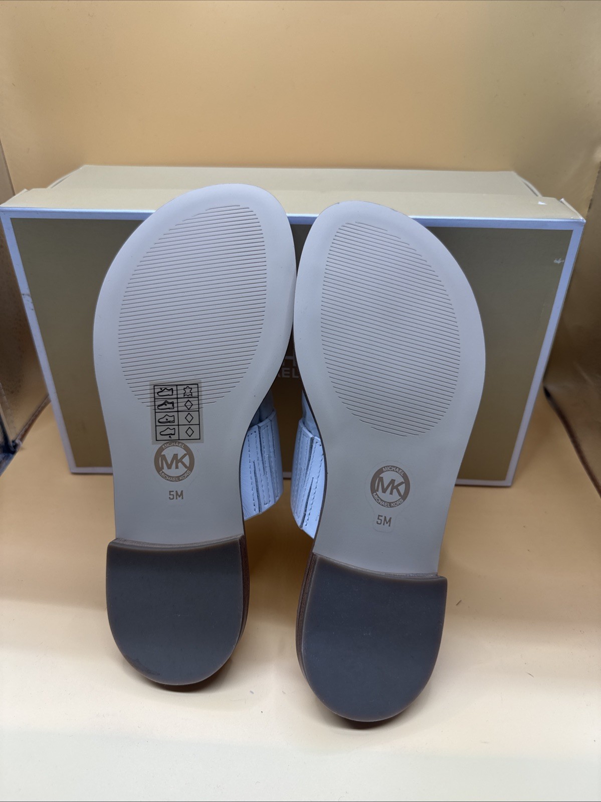 Michael Kors Optic White Sandals – New Women | Color: White | Size: 5 M