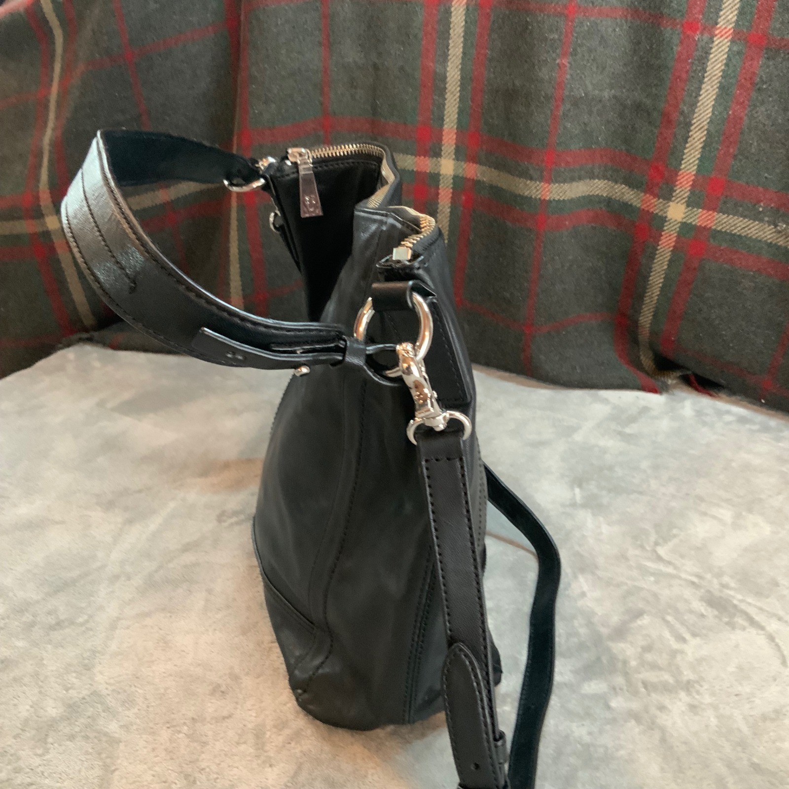 Frye Lena Zip Hobo Black Leather Crossbody Shoulder Bag Handbag 12×13.5in