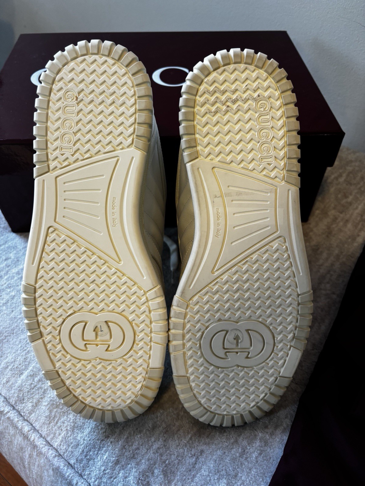 Gucci Men’s White Leather Web Stripe Sneakers Size 7 Model 1886 AADJ9 9097