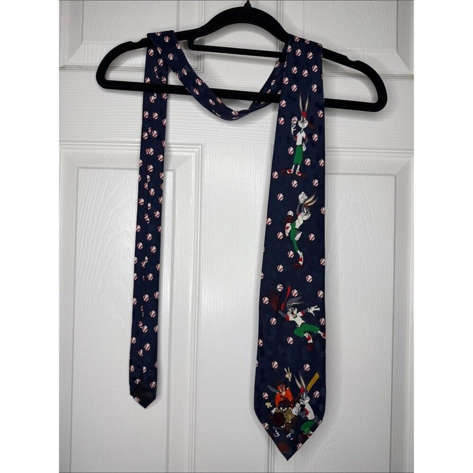 VTG Men’s Looney Toons Cartoon Print Tie – Navy with Red & White Baseball Motif