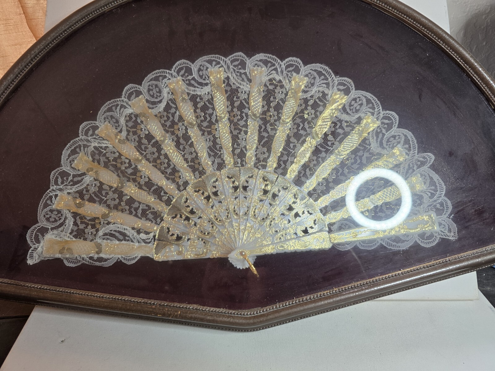 hand fan gold gilt lace EMBELLISHED IN SHADOW BOX WITH GLASS 15″x 25″ EXQUISITE