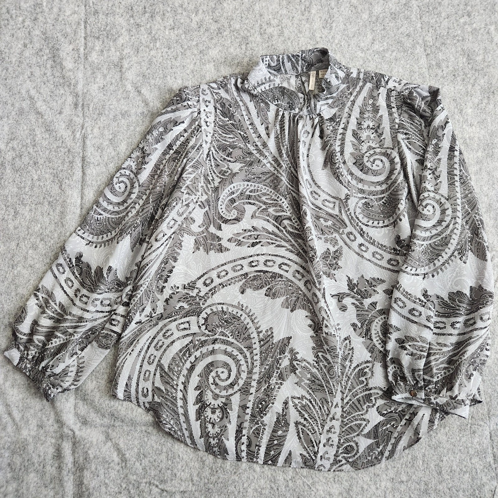 Cato Coquette Top Women’s 14/16W Gray High Neck Balloon Sleeve Lightweight