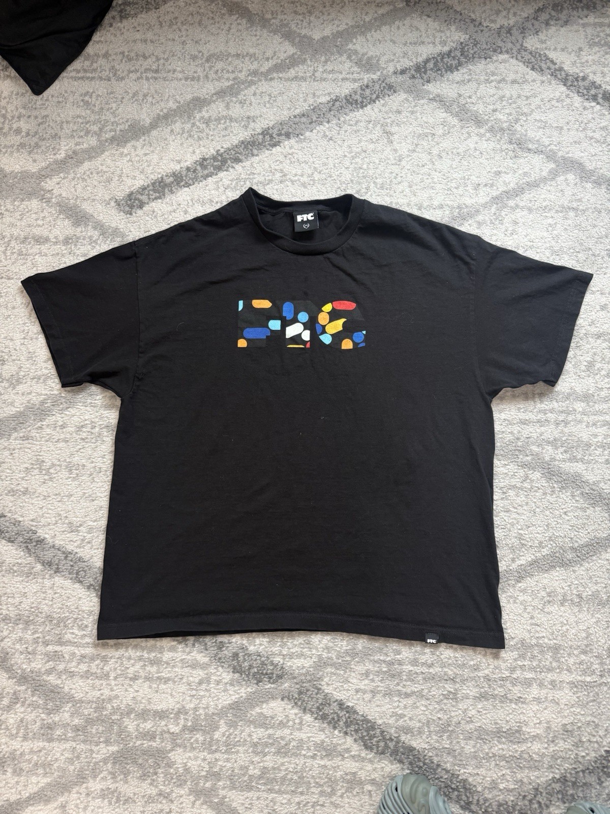 FTC Skateboard Shirt Size 2XL Black Multi For The City