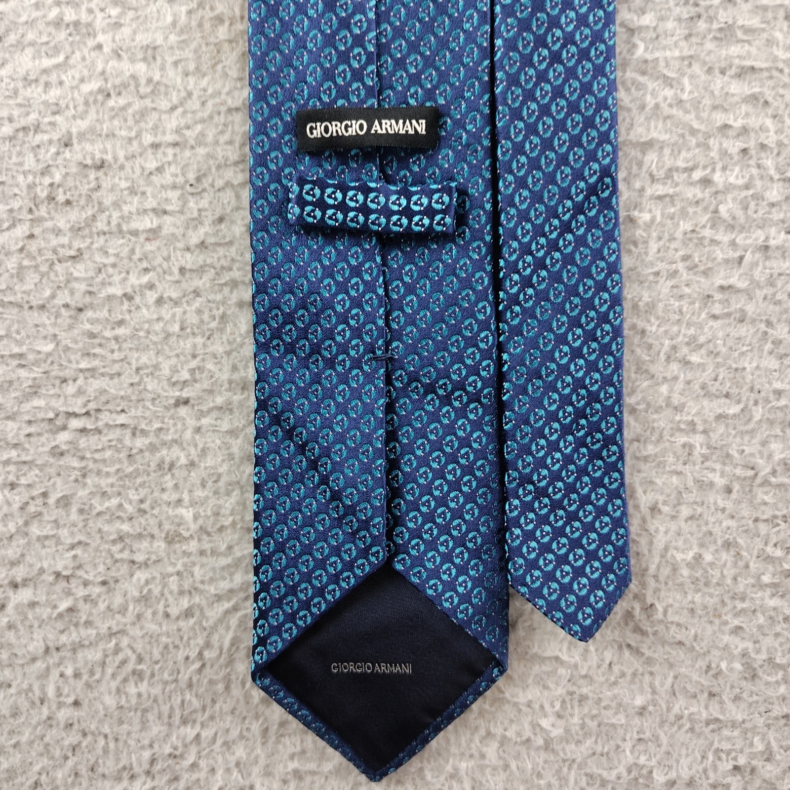 Giorgio Armani Silk Tie Blue Teal Geometric Hand Made in Italy W3.25 L:56