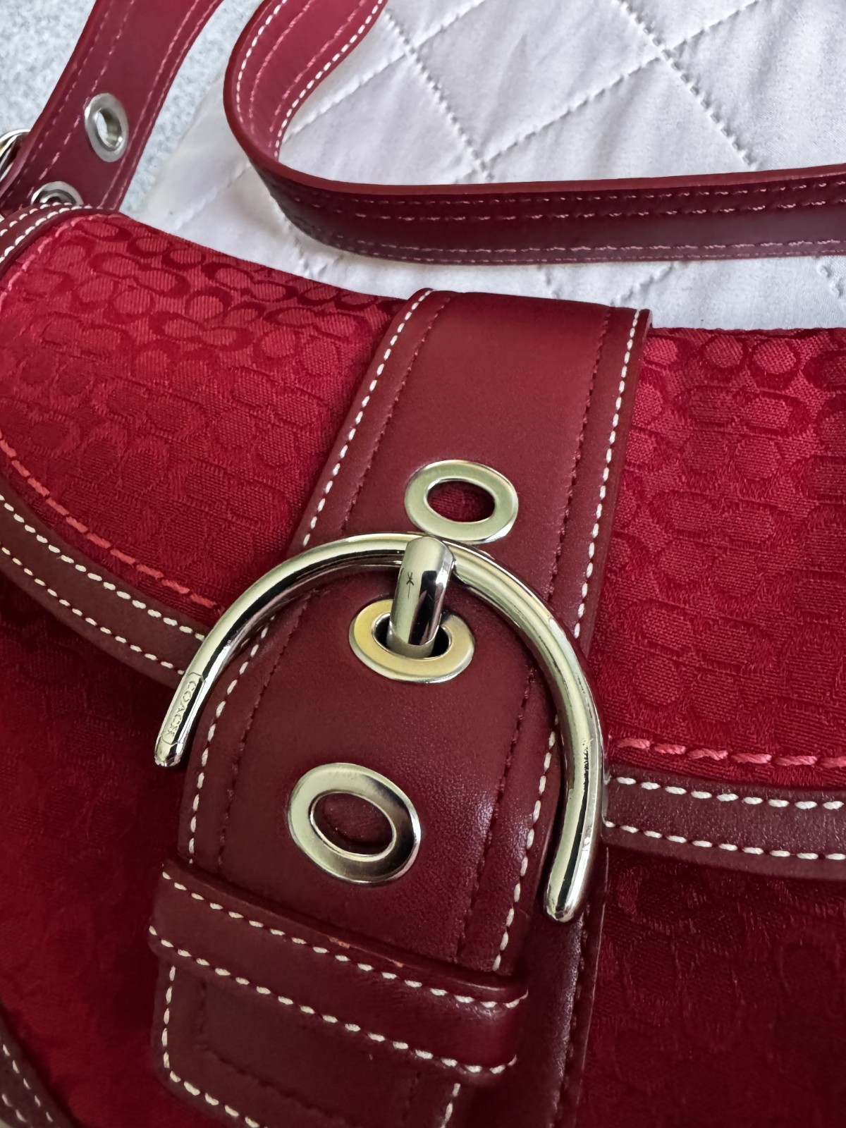 Coach F10925 SMALL Vintage Cherry Red Soho Y2K Signature C Canvas & Leather Bag