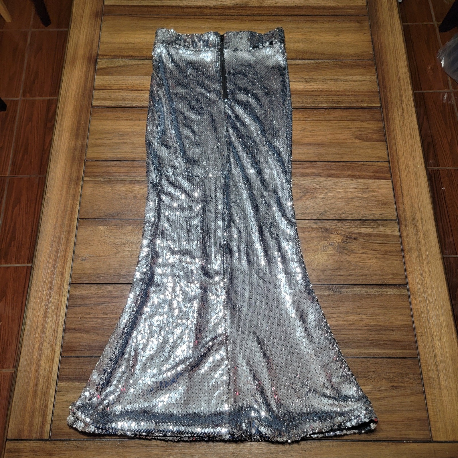 Haoduoyi Full Sequin Long Pencil Skirt – Size Small