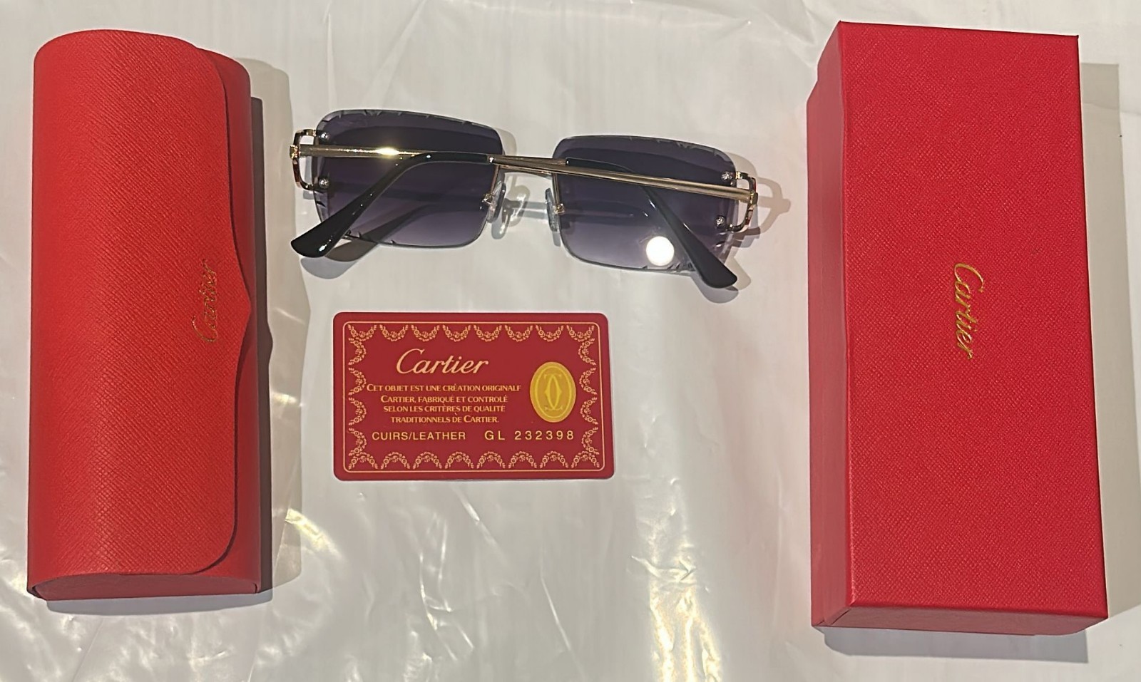 Cartier Big C Diamond Cut Red to Blue Fade Frameless Lens Golden Frame free ship