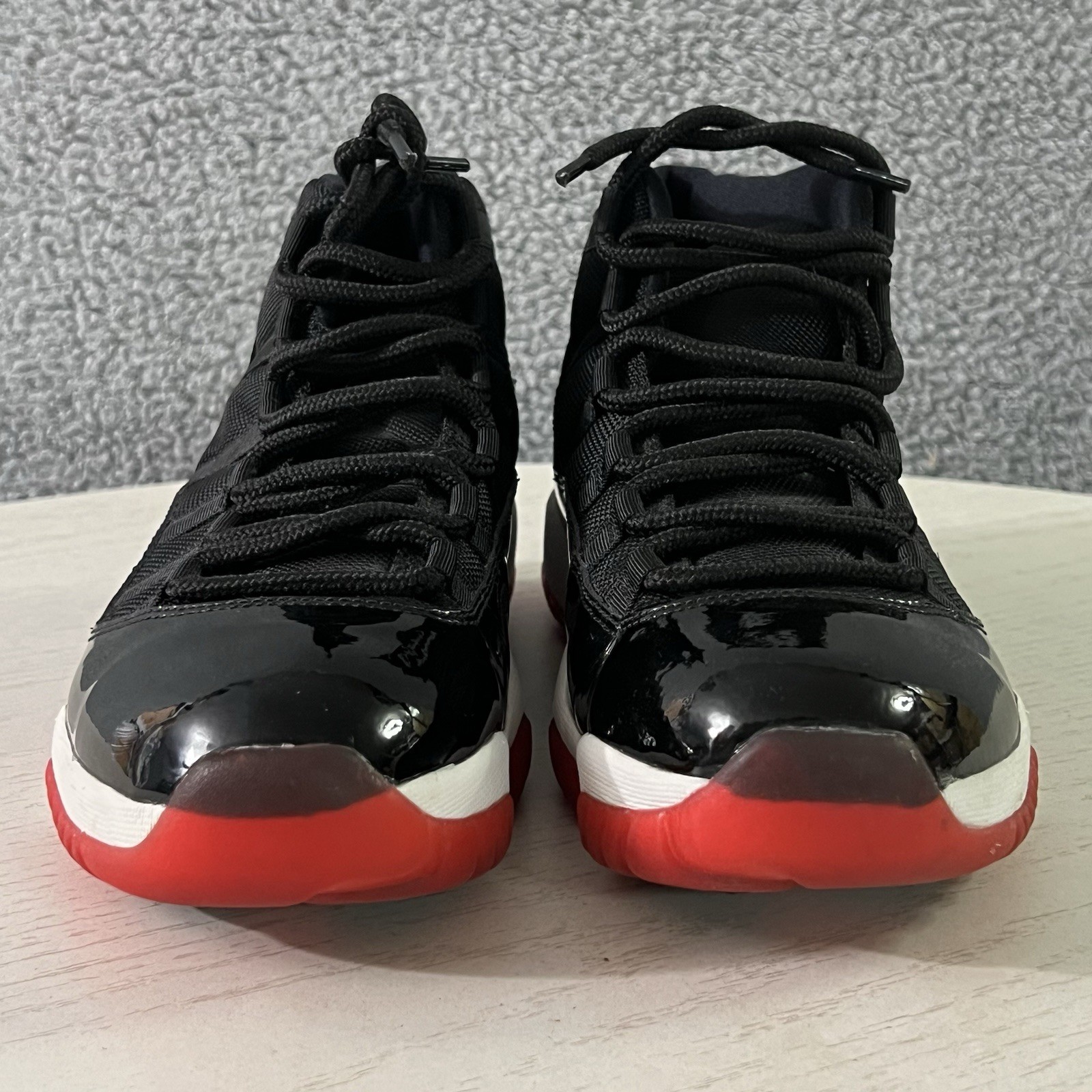Air Jordan 11 Retro Bred 2012 Playoff Shoes Mens 10 Black Red Sneaker 378037-010