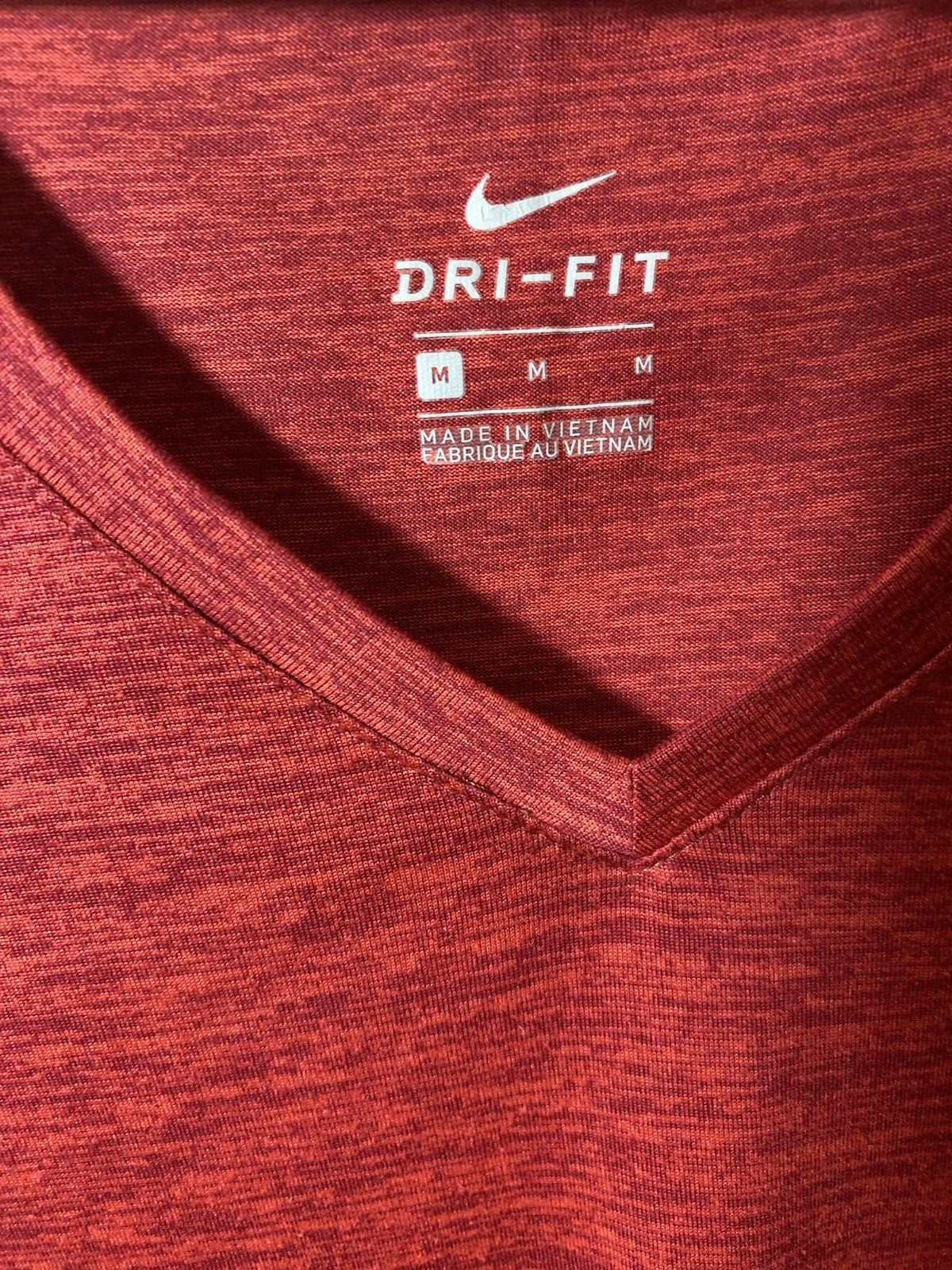 Nike Dri-FIT Women’s Size Medium Red V-Neck Athletic T-Shirt