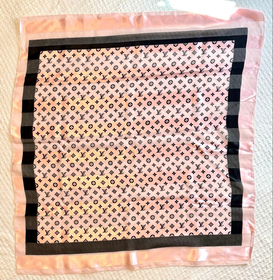 LOUIS VUITTON Monogram Silk Stole Pink 95cm x 105cm