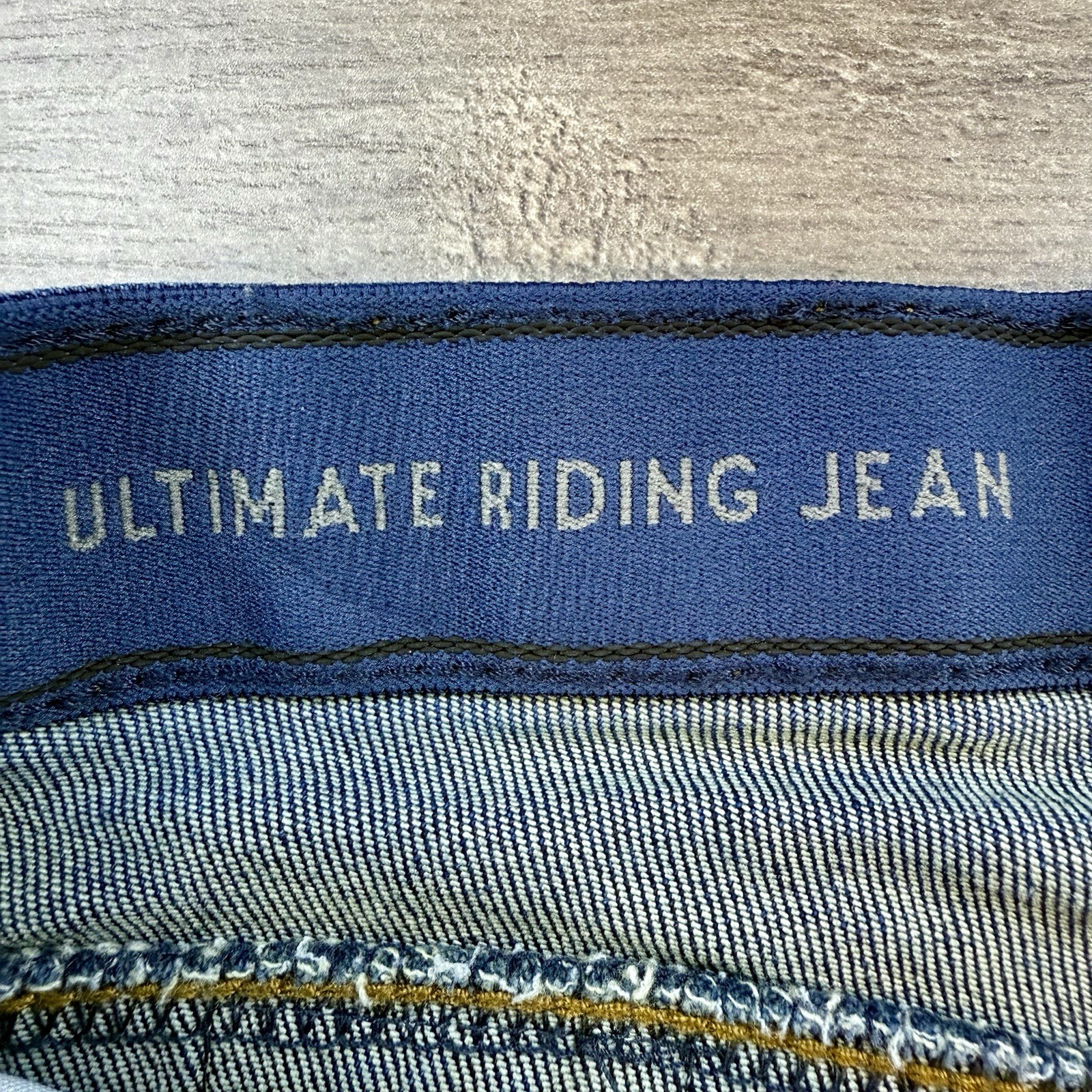 Wrangler Willow Ultimate Riding Jean 9 x 32 Blue Bootcut Stretch Denim Dark Wash