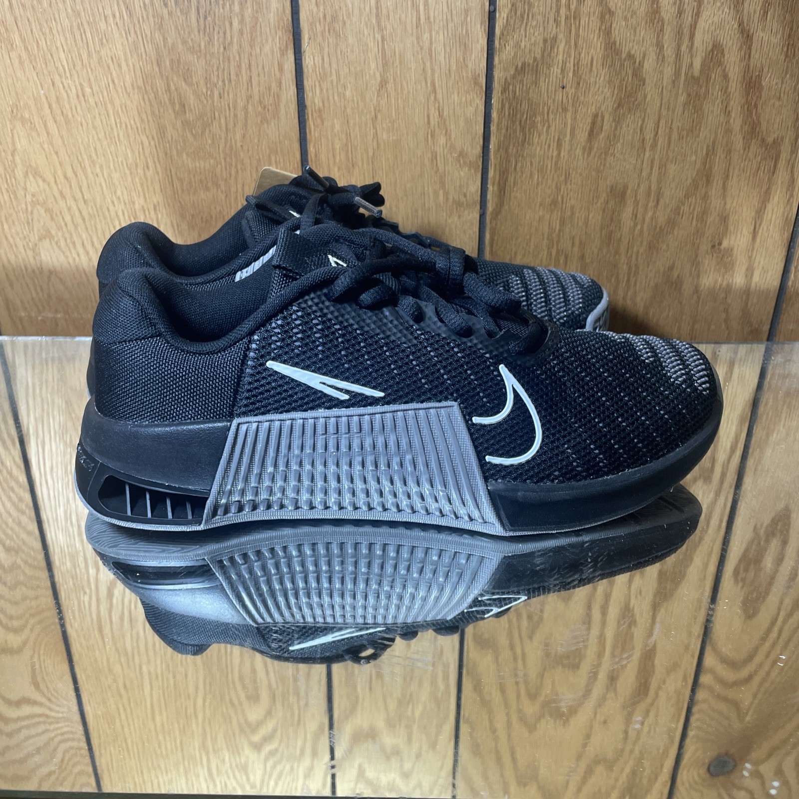 Size 6M / 7.5W – Nike Metcon 9 Black Gray Mens Training Shoes FD5431-013
