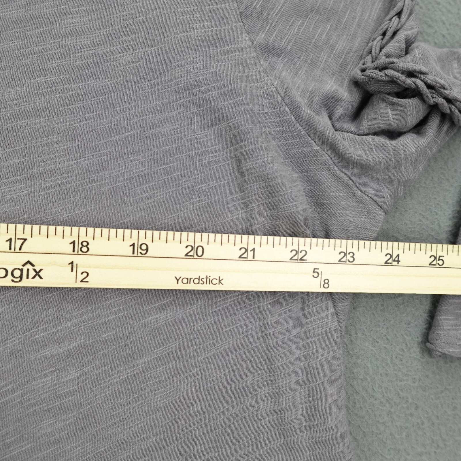 Cato Plus Sportswear Top Women’s Size 8/20W Gray Long Sleeve Bow Front NWT!