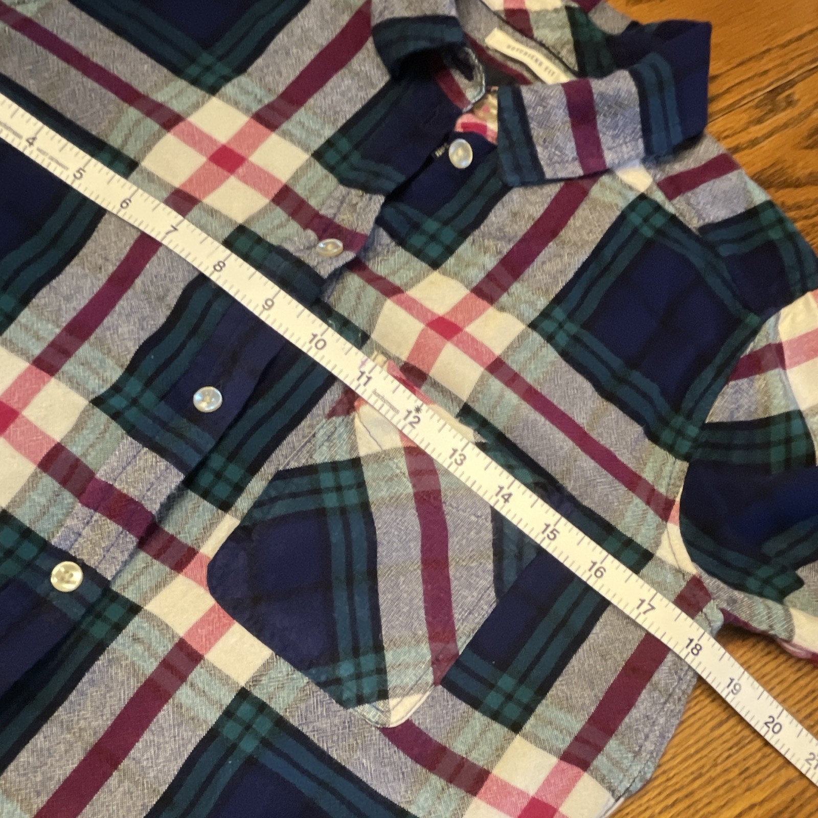American Eagle Outfitters Women’s Boyfriend Shirt SIZE SMALL