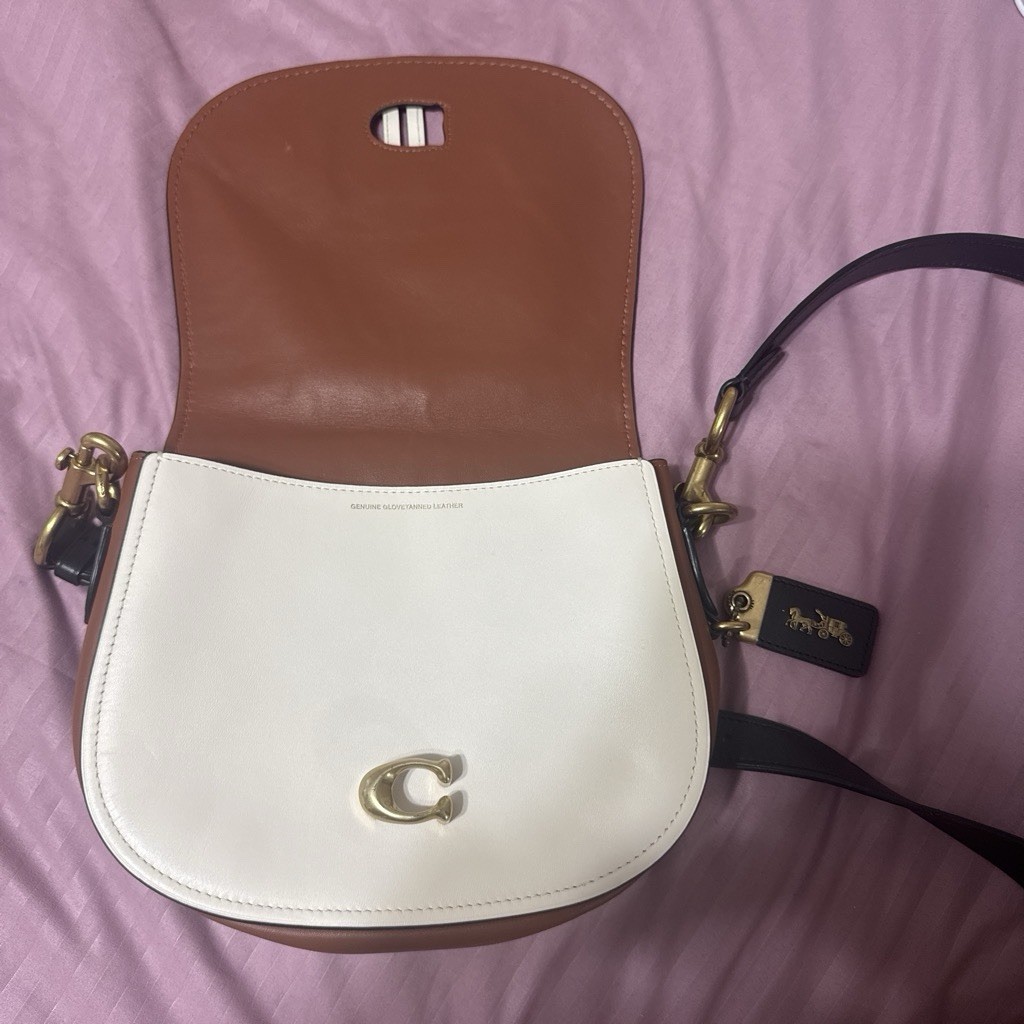 Coach Colorblock Crossbody Bag White Brown Black Gold Hardware Buckle Strap